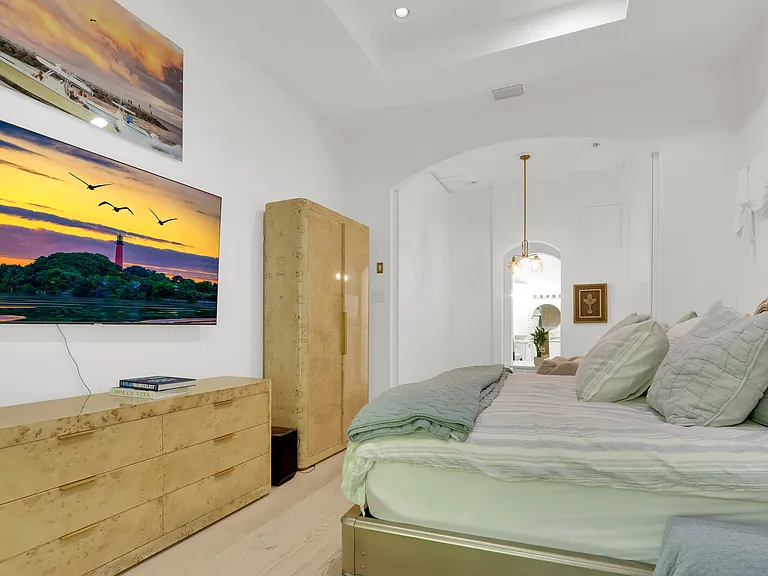 1726 Nature Ct — Photo 14