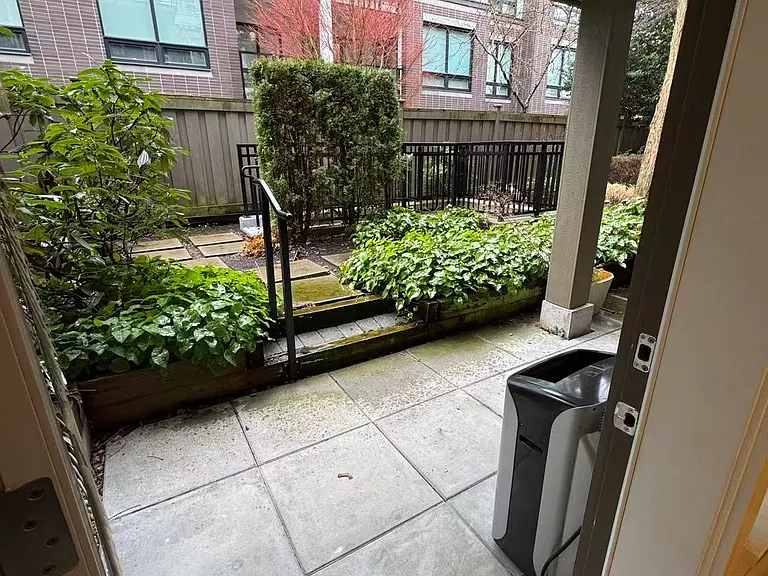 9399 Tomicki Ave #109 — Photo 6
