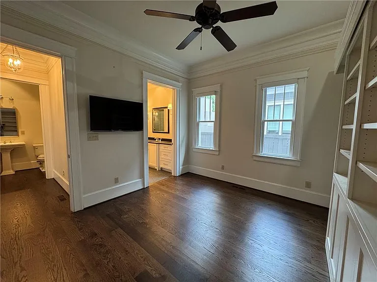 277 Prospect Pl NE — Photo 15