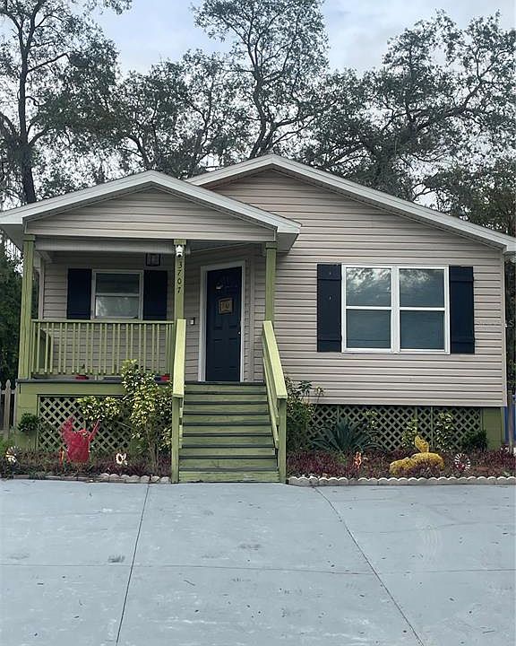 1st image of 3707 Wiggins Leaf St