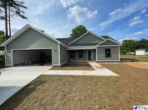 2693 Pineland Cir, Hartsville, SC 29550