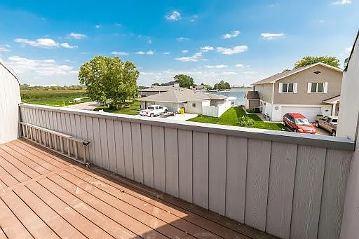 643 W Lakeshore Dr — Photo 28