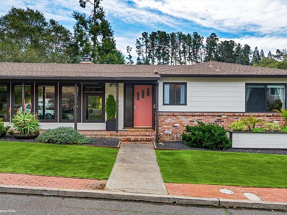 5th image of 3990 Fairway Avenue