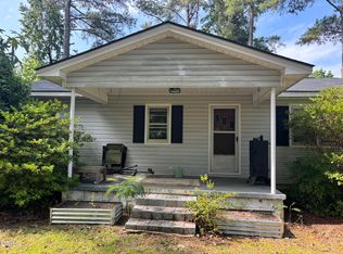 7941 Overhills Rd, Spring Lake, NC 28390