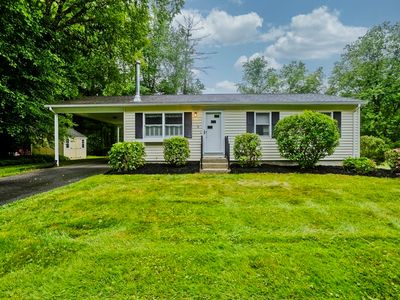36 Brookwood Dr, Northampton, MA, 01062