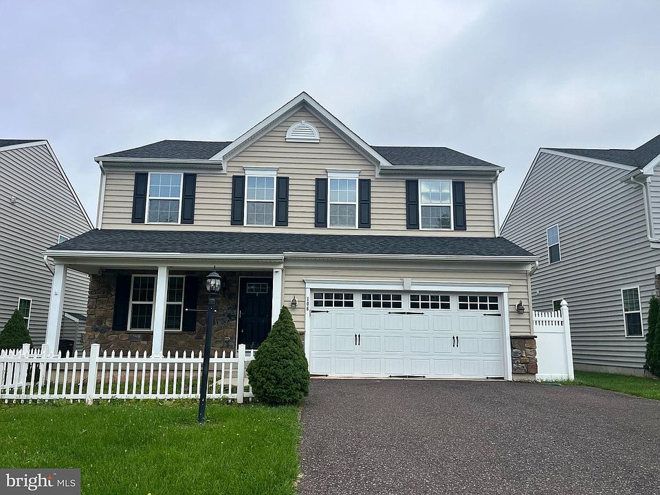 1st image of 106 Jackie Dr