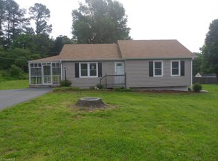 166 Meadow Trl, Lexington, NC 27295