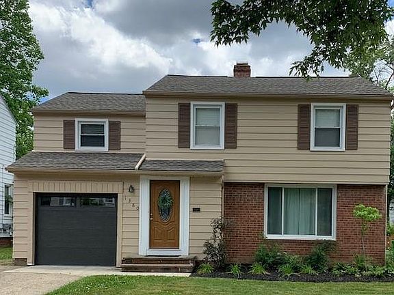 2nd image of 1380 Villa Dr