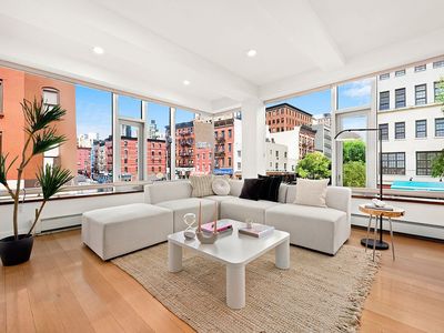 300 W 18th St APT 200, New York, NY, 10011