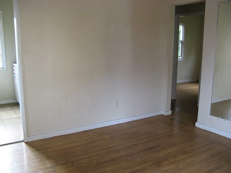 2534 Piedmont Ave #B — Photo 6