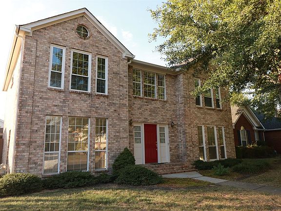 2nd image of 629 Creekfront Dr