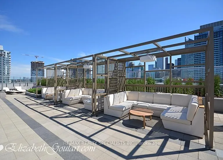 352 Front St W #1007 — Photo 21