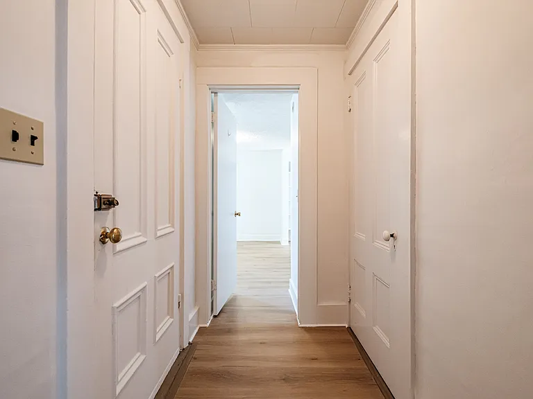 17 Spring St #1 — Photo 37