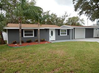 411 4th Ave NE, Largo, FL 33770