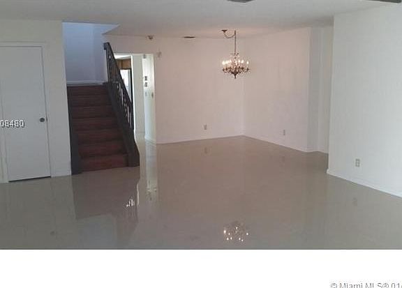 3rd image of 254 SW 29th Ave #254