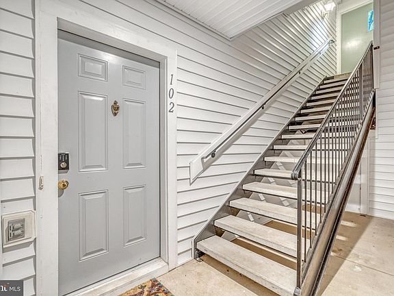 3rd image of 12789 Fair Crest Ct #14102