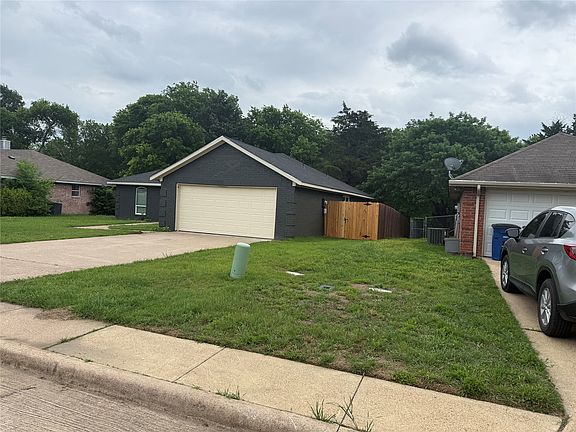 2nd image of 408 Sorrel Ln