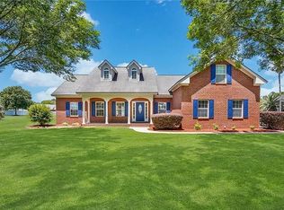 402 Wrigley Field Dr, Guyton, GA 31312