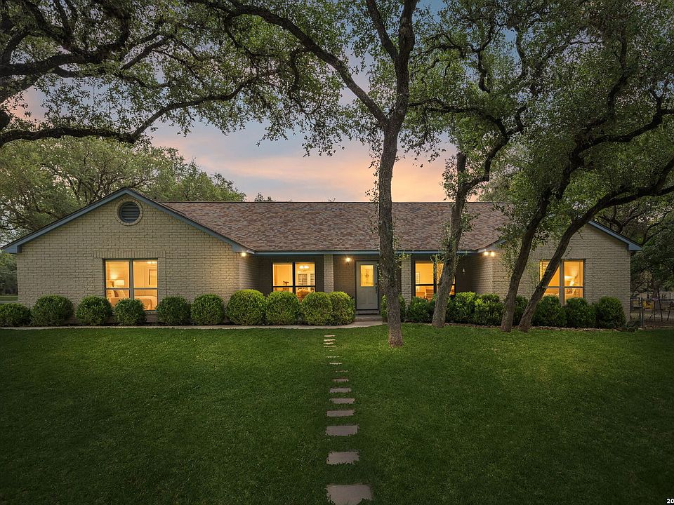 1st image of 26742 Timberline Dr.