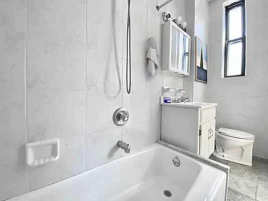 Rented by Voro NYC | media 21