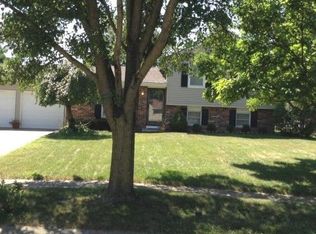 3045 Downhill Dr, Columbus, OH 43221