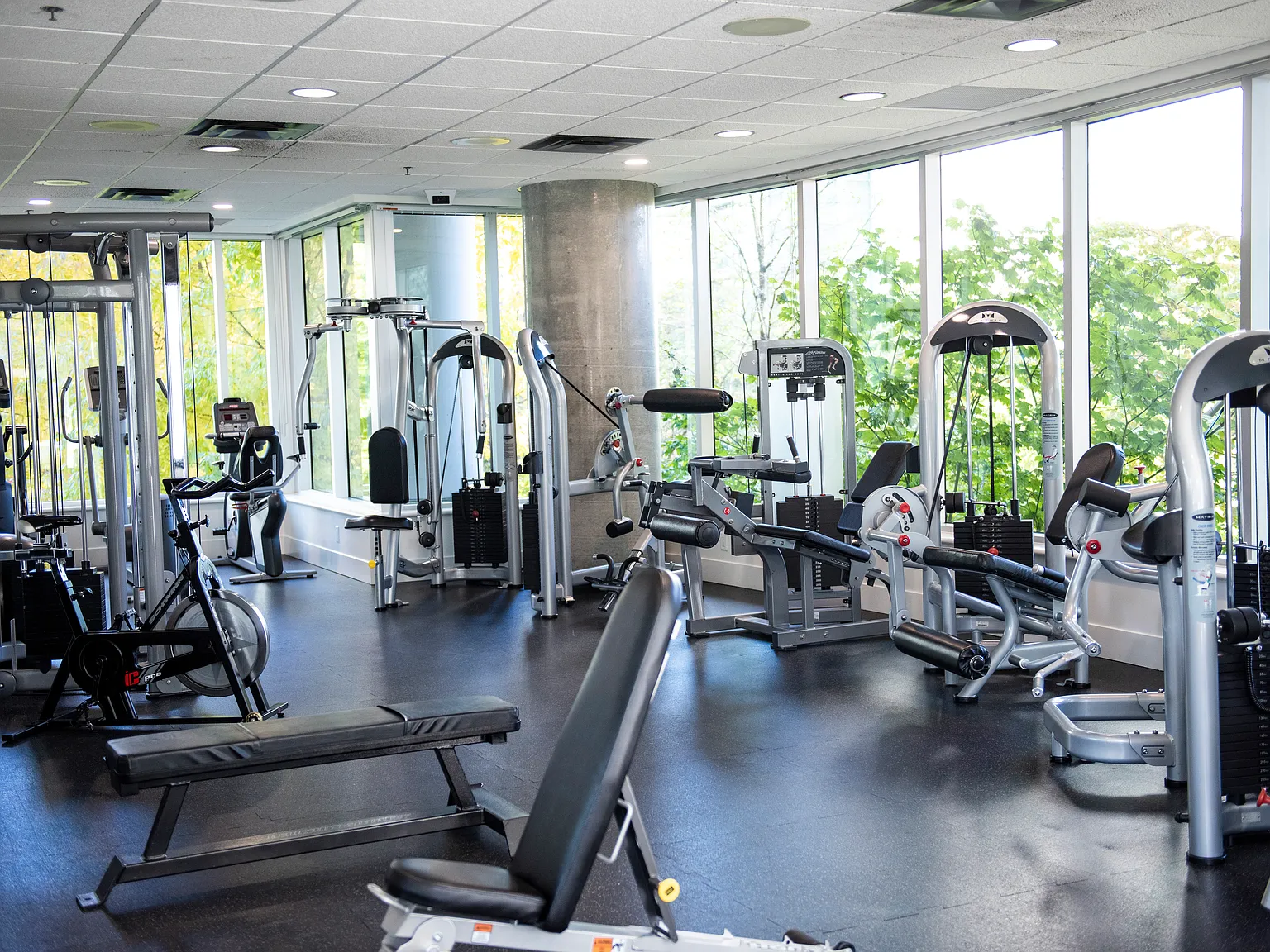 Bayshore Outlook — Photo 3