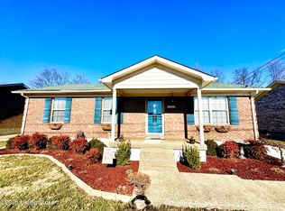 302 Bucky Burton Dr, Louisville, KY 40229