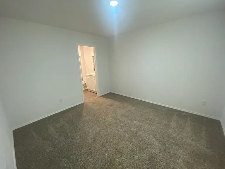 5 Vineyard Dr — Photo 8