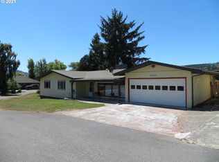 95620 N Bank Rogue River Rd, Gold Beach, OR 97444