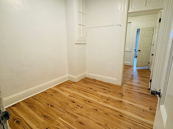 5th image of 88 Jordan Ave APT 6