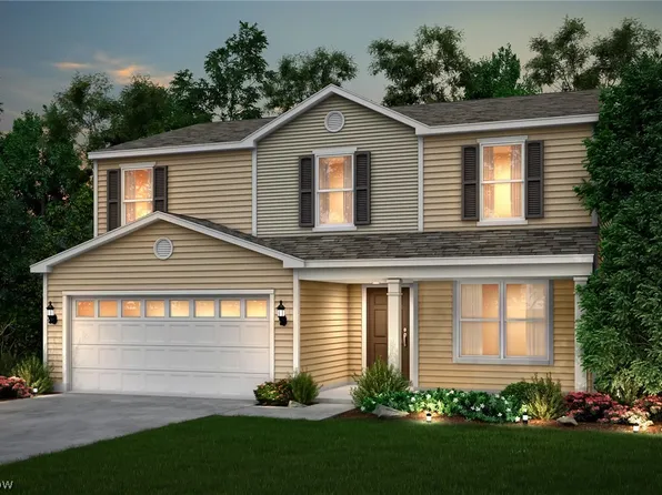 135 Country Meadow Ln, Wadsworth, OH 44281