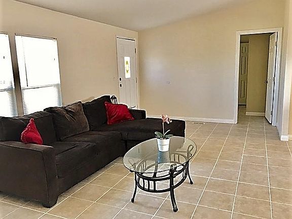 3rd image of 13209 Holt St
