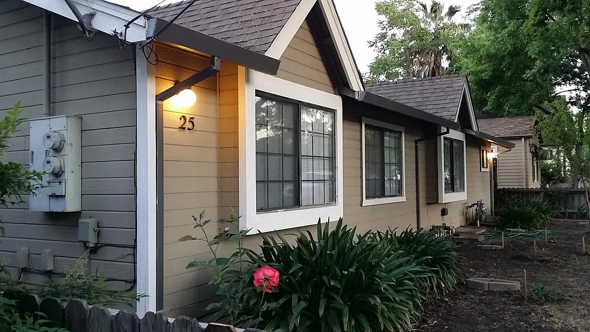 2 bed, 1000 sqft, $1,850 — Photo 3