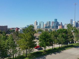 2911 Chartres St, Houston, TX 77004