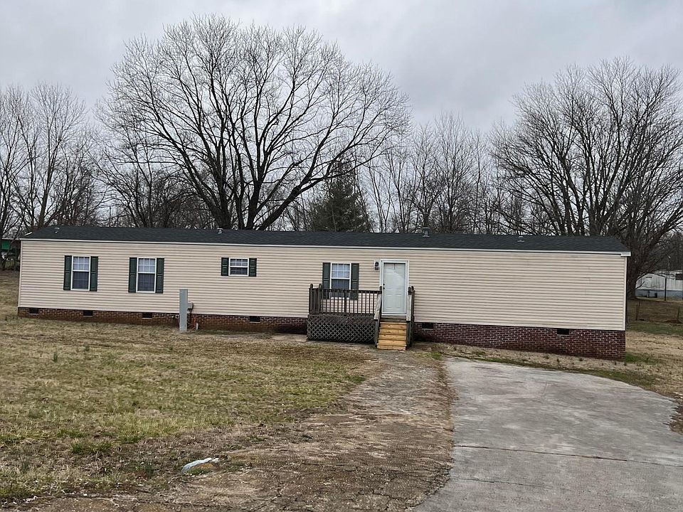 1st image of 115 Maplewood Dr
