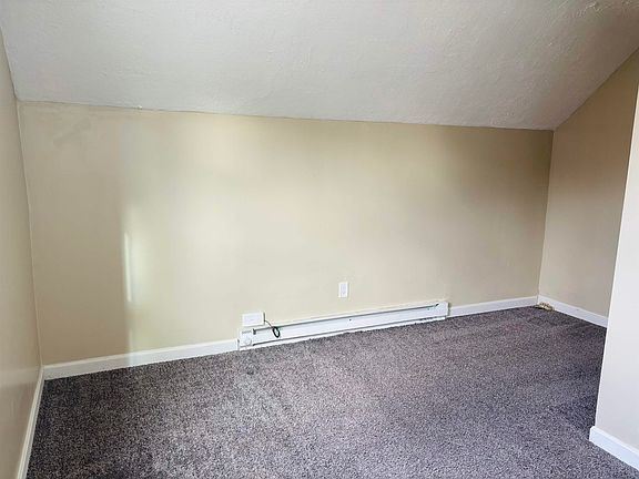 4th image of 50 Harbor Ave