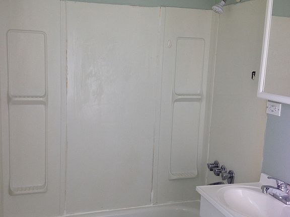 5th image of 4519 S Sheridan Ave