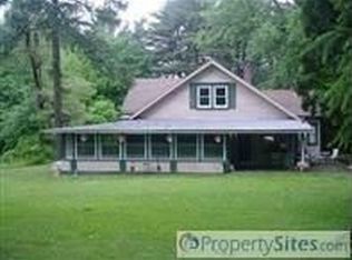 41 Brickyard Rd, Troy, NY 12182