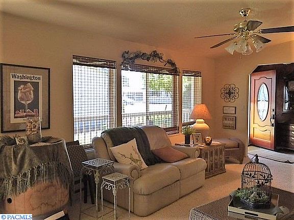 3rd image of 312 S Columbia Center Blvd Unit 75