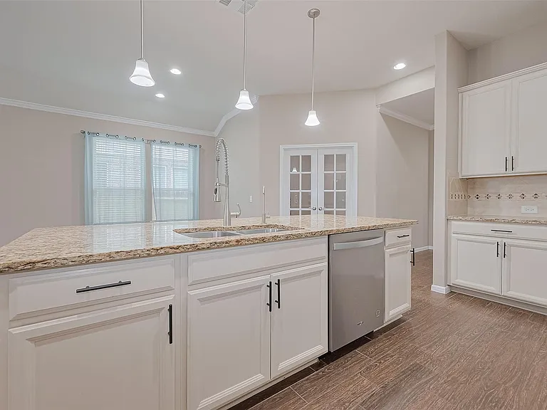 5327 Silver Ledge Dr — Photo 19