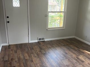 908 S 2nd Ave, Canton, IL 61520