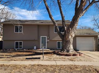 4003 G Ave, Kearney, NE 68847