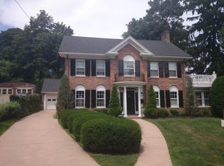 269 Pond St, Jamaica Plain, MA 02130