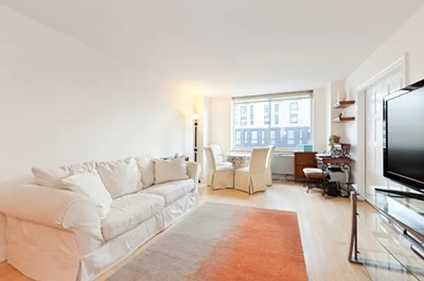 Sold by Mark David | media 24