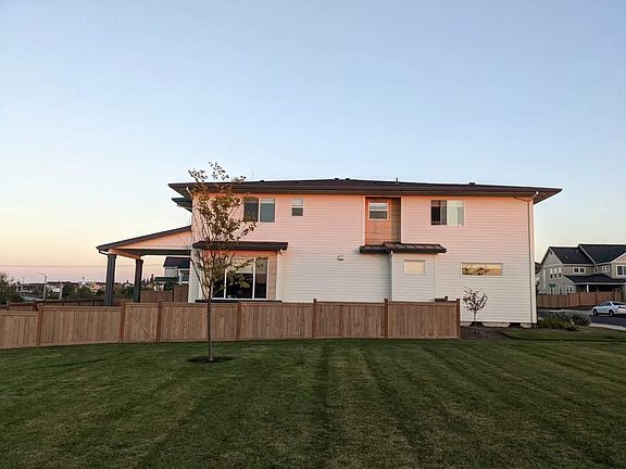 2nd image of 7351 SE Tamarack St