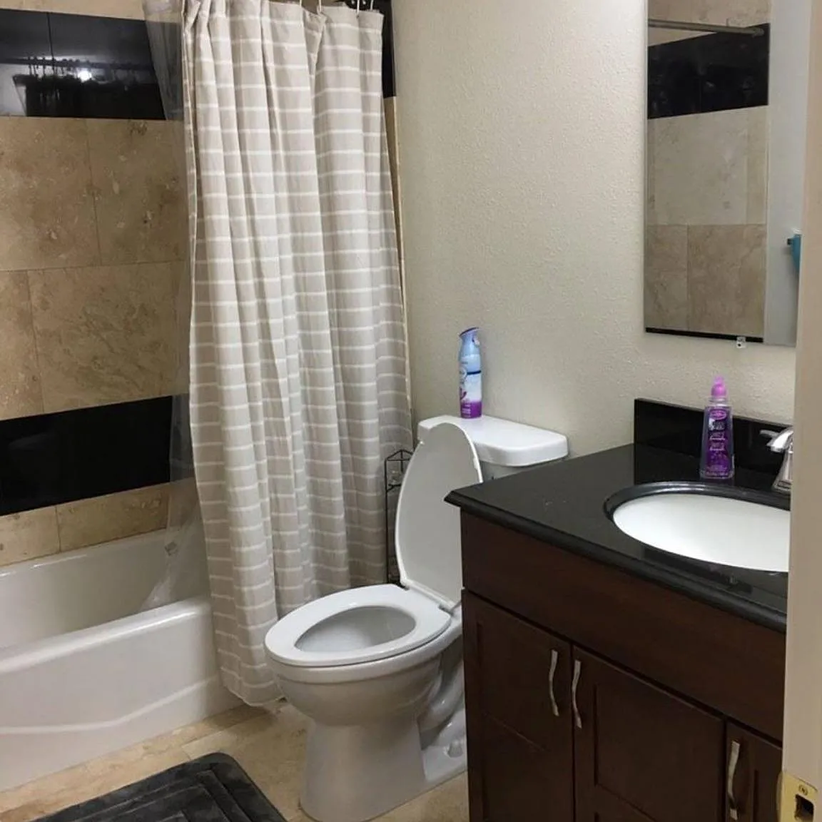 3 bed, 1250 sqft, $1,400 — Photo 4