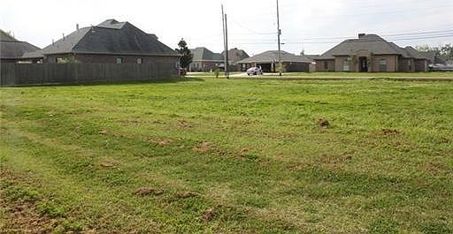 2nd image of 696 Evangeline Rd