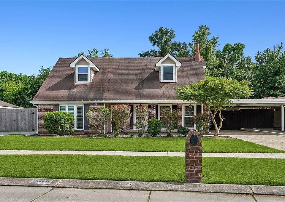 1st image of 2509 S Lake Blvd