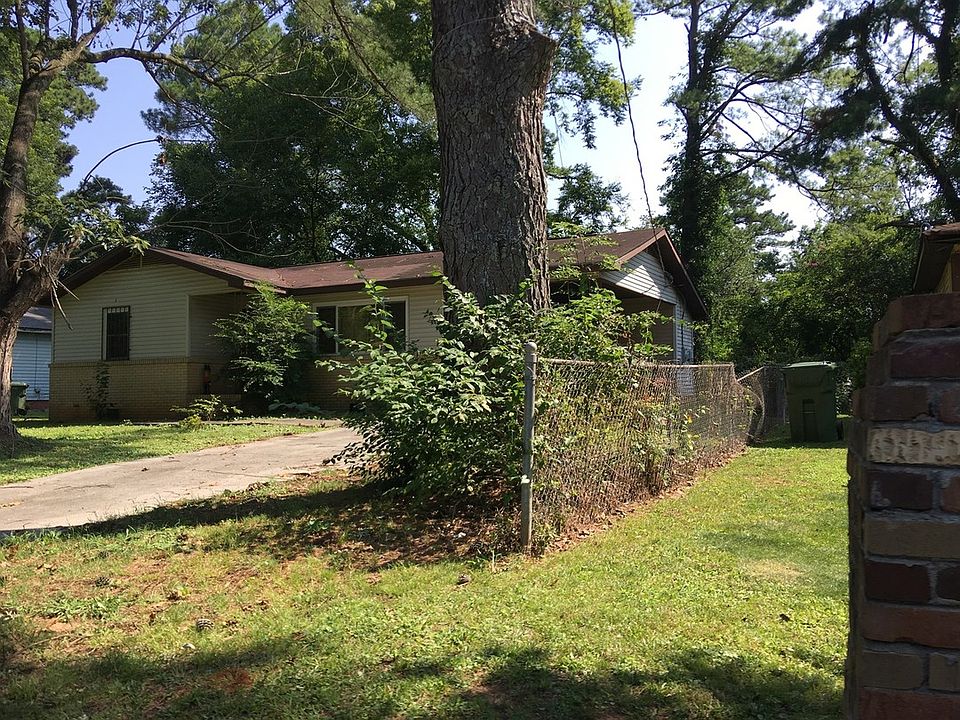 2nd image of 3032 Love Dr NW