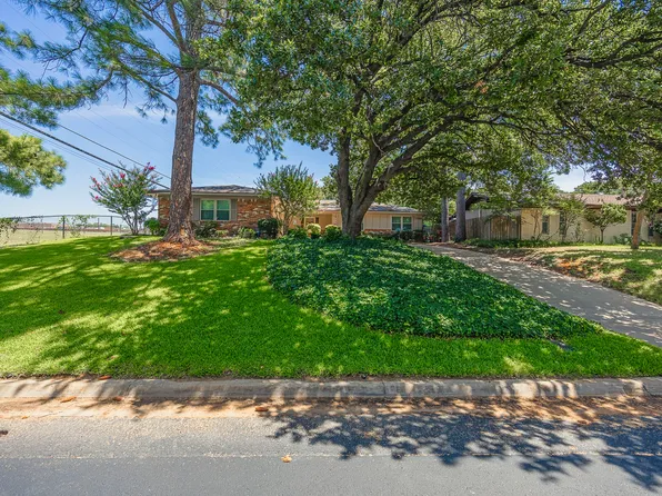 1128 Irwin Dr, Hurst, TX 76053